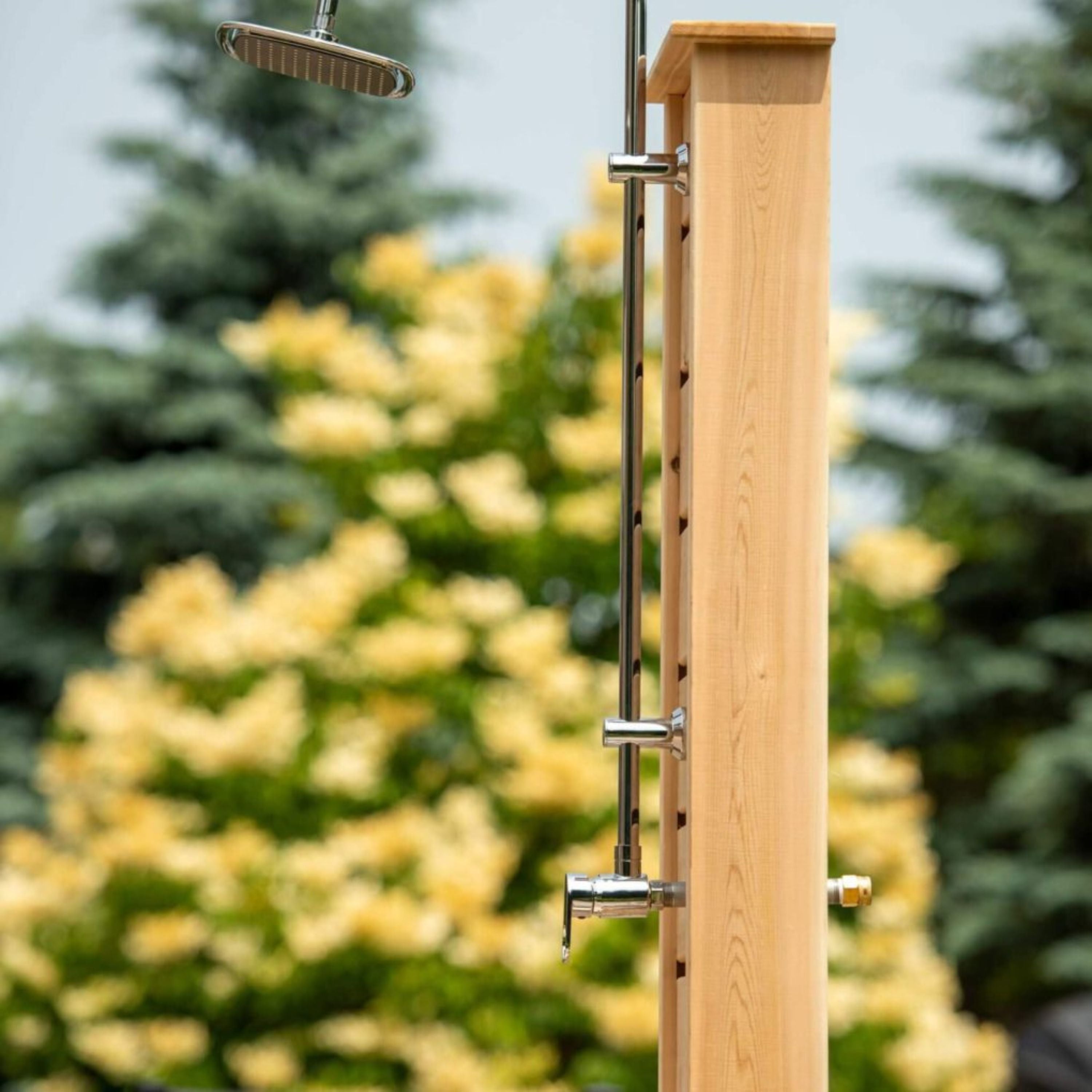 Sierra Outdoor Shower | Canadian Timber